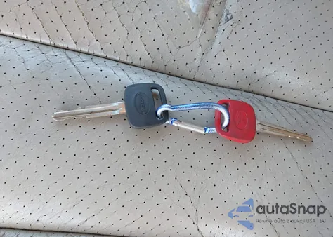 2004 Toyota Avalon Xl z USA, uszkodzony, nr VIN 4T1BF28B94U369328